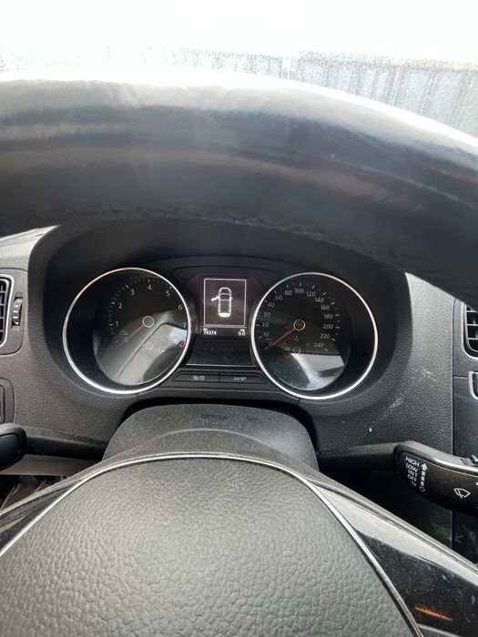 Vw Polo/Фолксваген Поло 2017 г 1.0 бензин за части