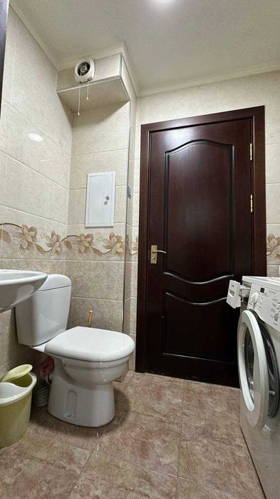 86 кв. Офис с Арендатором ул.Аккурганская (Новомосковская) 130.000 у.е