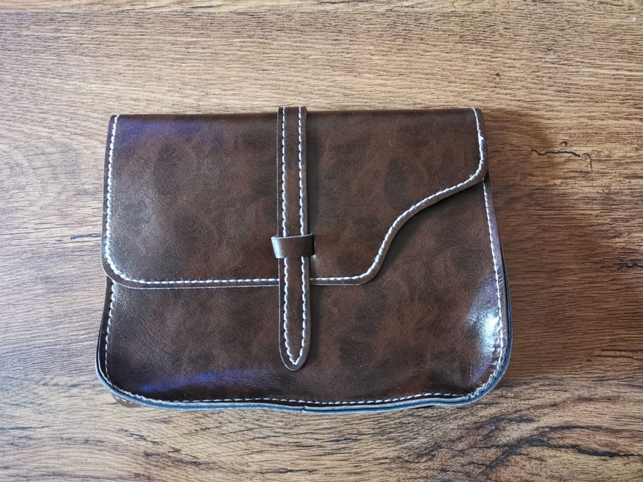 Малка дамска чантичка