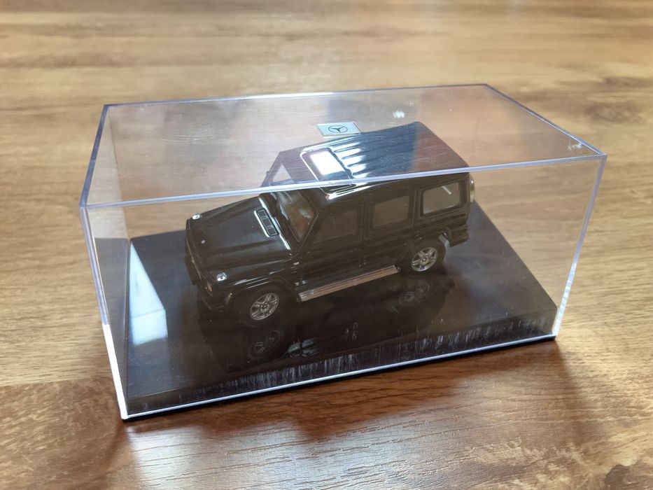 Macheta originala Mercedes G-class scara 1:43