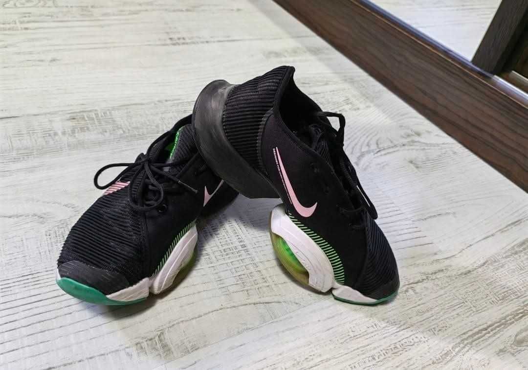 Найк zoom, ADIDAS