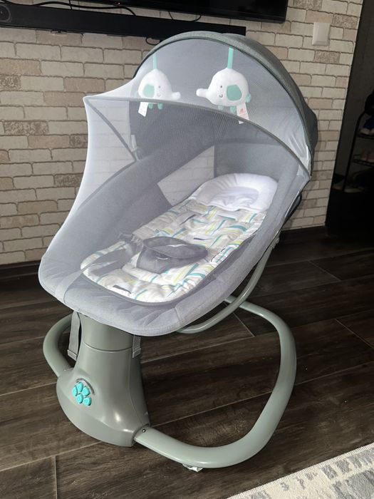 Шезлонг- качалка-люлька.