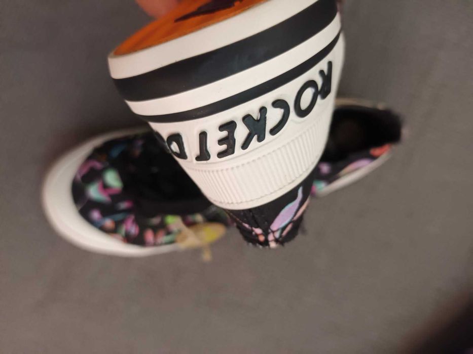 Rocket dog -Сникърси 39 номер