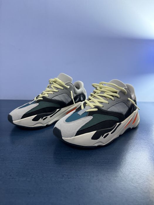 Adidas Yeezy 700 Wave Runner