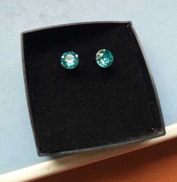 Cercei din argint cu piatra albastră