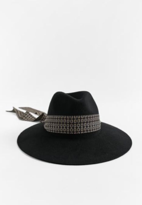 Palarie noua, Zara, stare perfecta