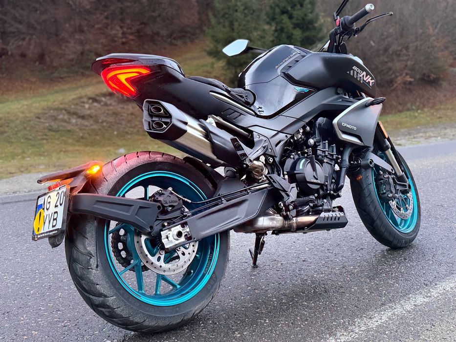 Cf Moto 800 NK Advanced + 2025