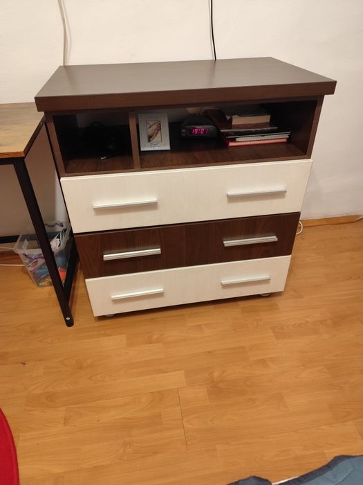 Dulap / comoda 82 cm lățime