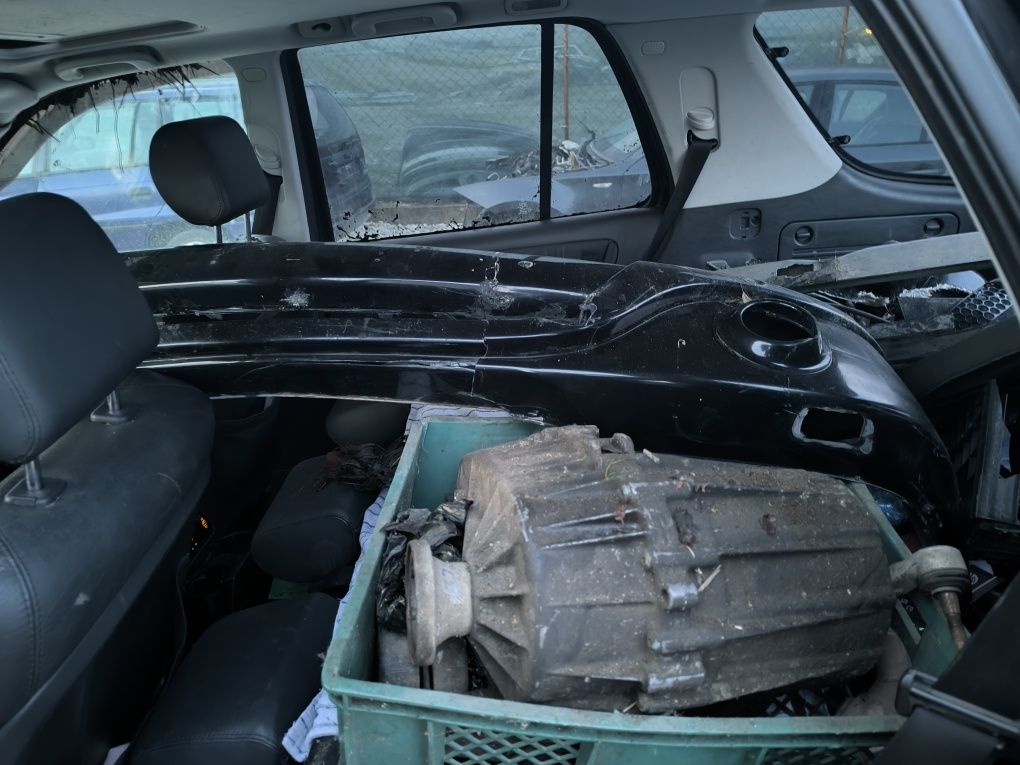 Mercedes ML 550 AMG 347к.с. НА ЧАСТИ