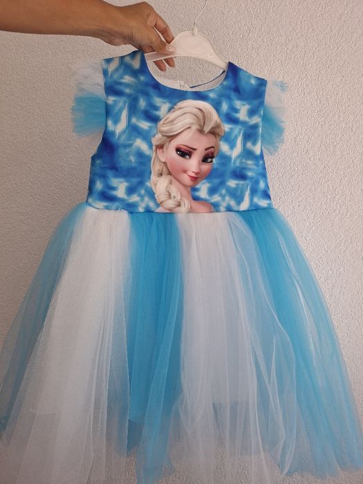 Рокля Елза и Анна