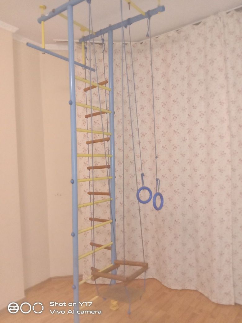 Продам не дорого быстро собирается