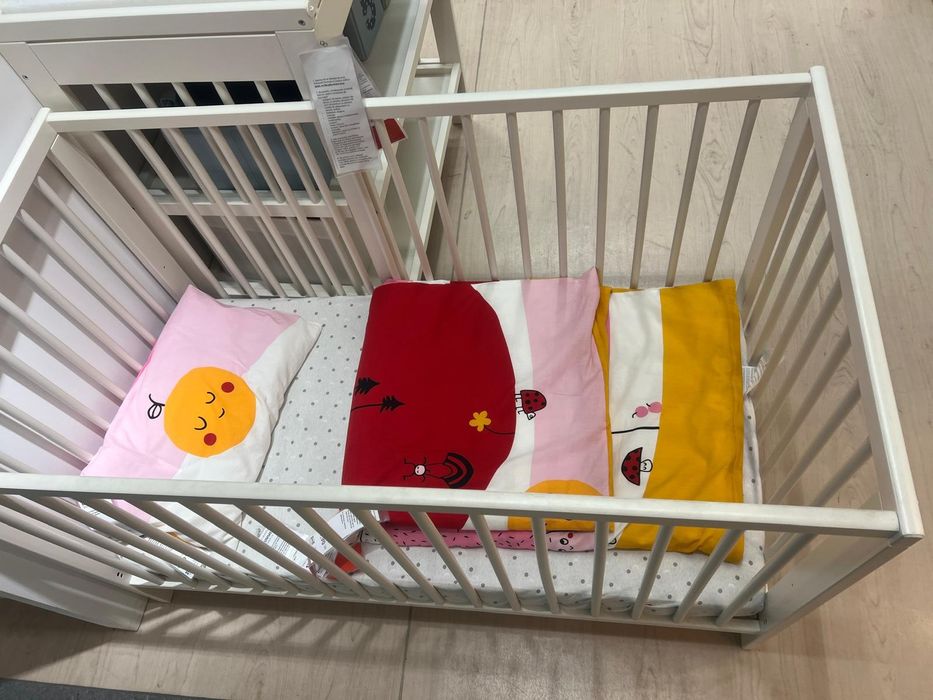 Patut bebe Ikea+saltea cocos+carusel Vtech+aparatori patut