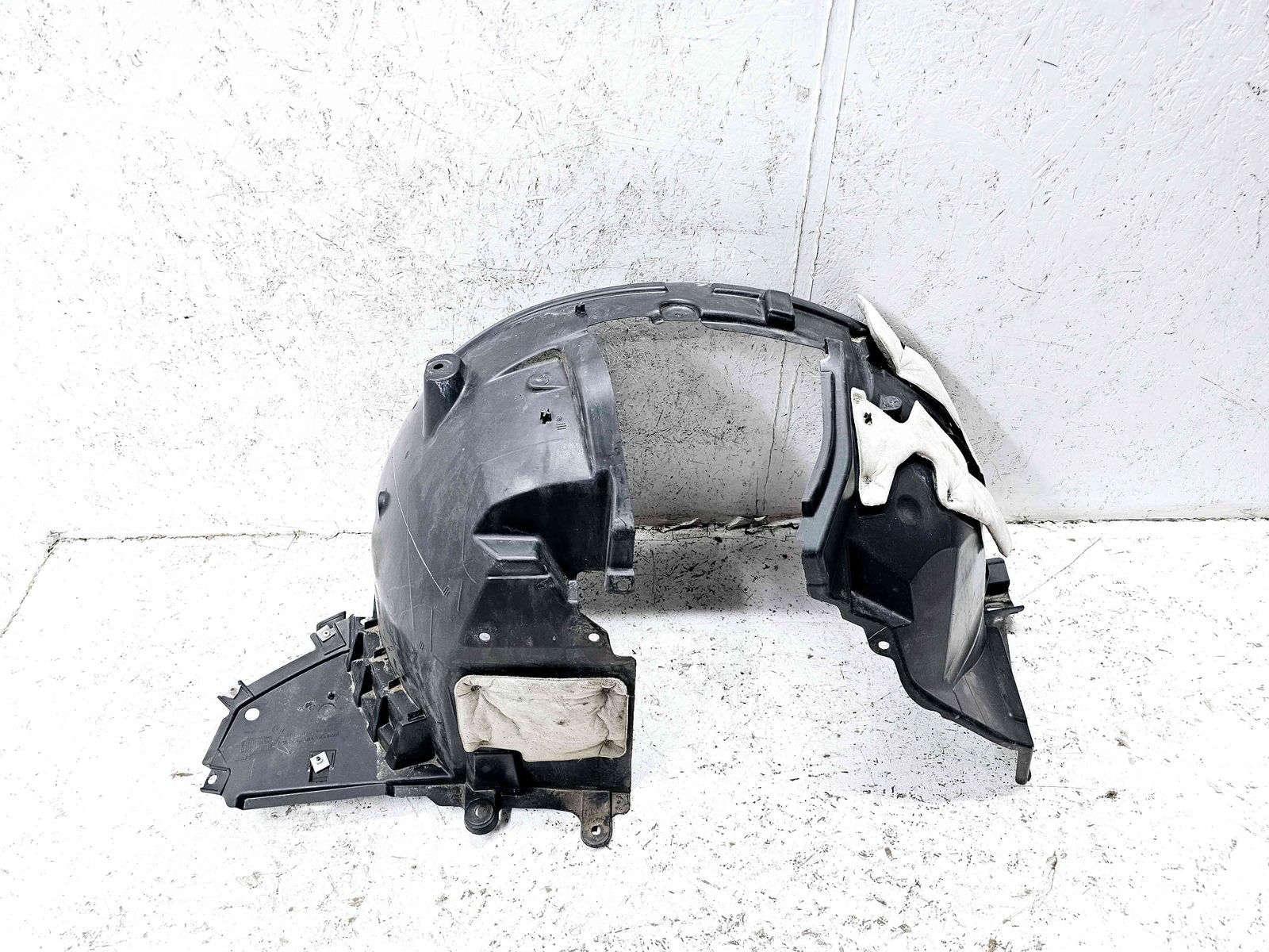 Carenaj roata dreapta fata Nissan Qashqai (2) [Fabr 2013-2017] 638424E