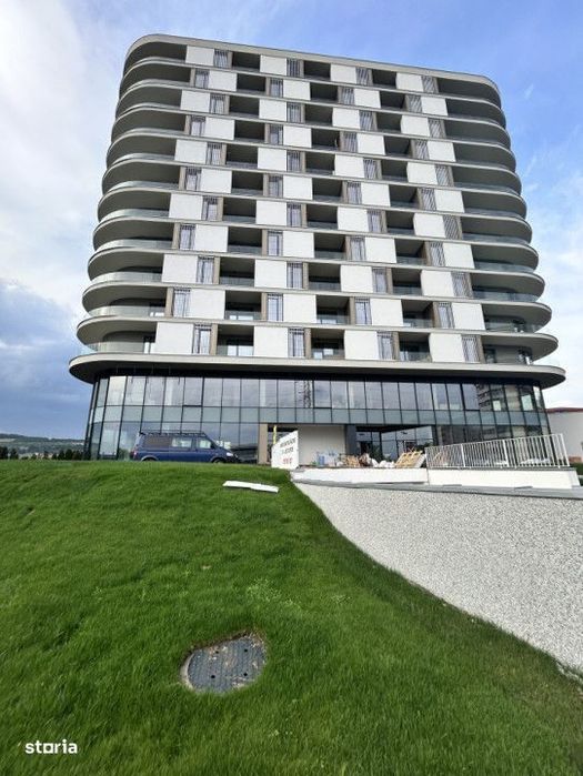 Apartament cu 2 camere finisat, 49 mp, 7 balcon, zona Vivo BMW