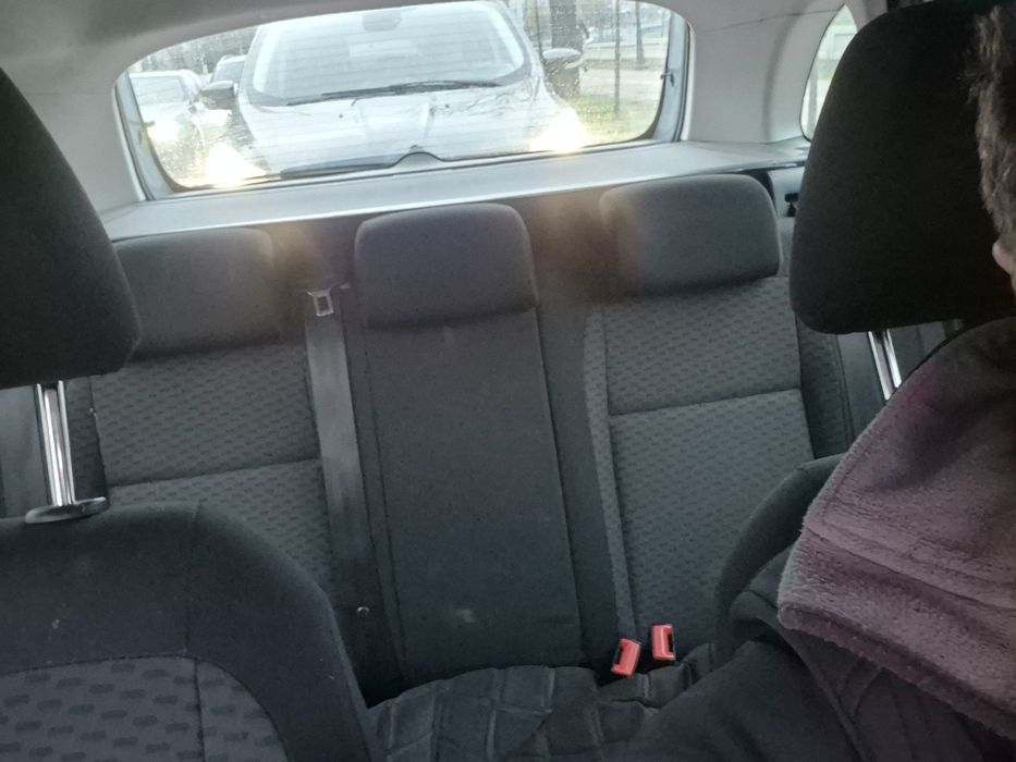 Skoda Fabia 2011, cauciucuri noi iarnă/vară pe jante diferite