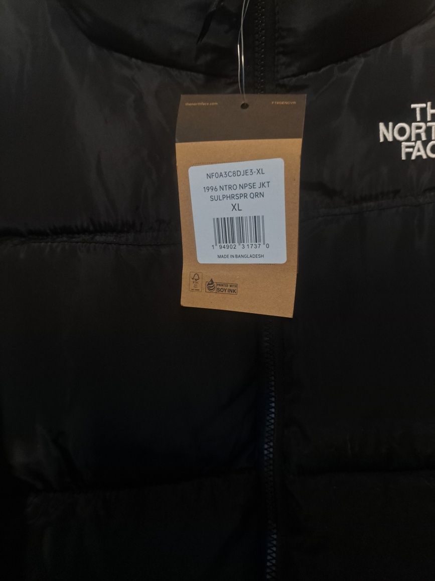 The North Face 1996 NUPTSE- Чисто ново