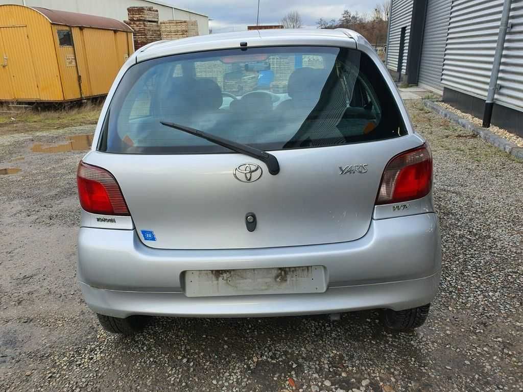 Toyota Yaris 1.3 86к.с. На части !!!