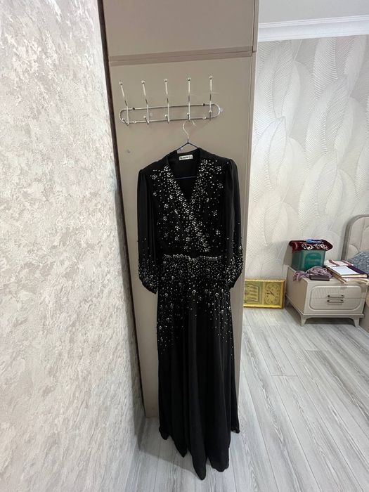 Продам вечернее платья Абая Куйлак сотаман холати аьло