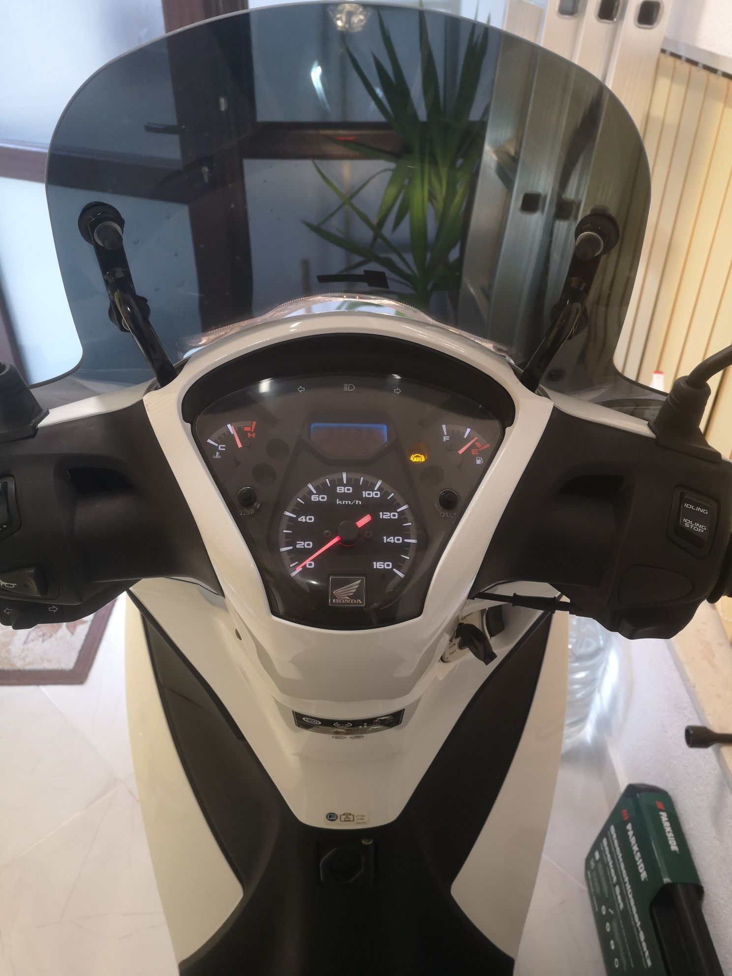 3бр Honda Sh125i, Sh150i ABS, start-stop sistem, Led.