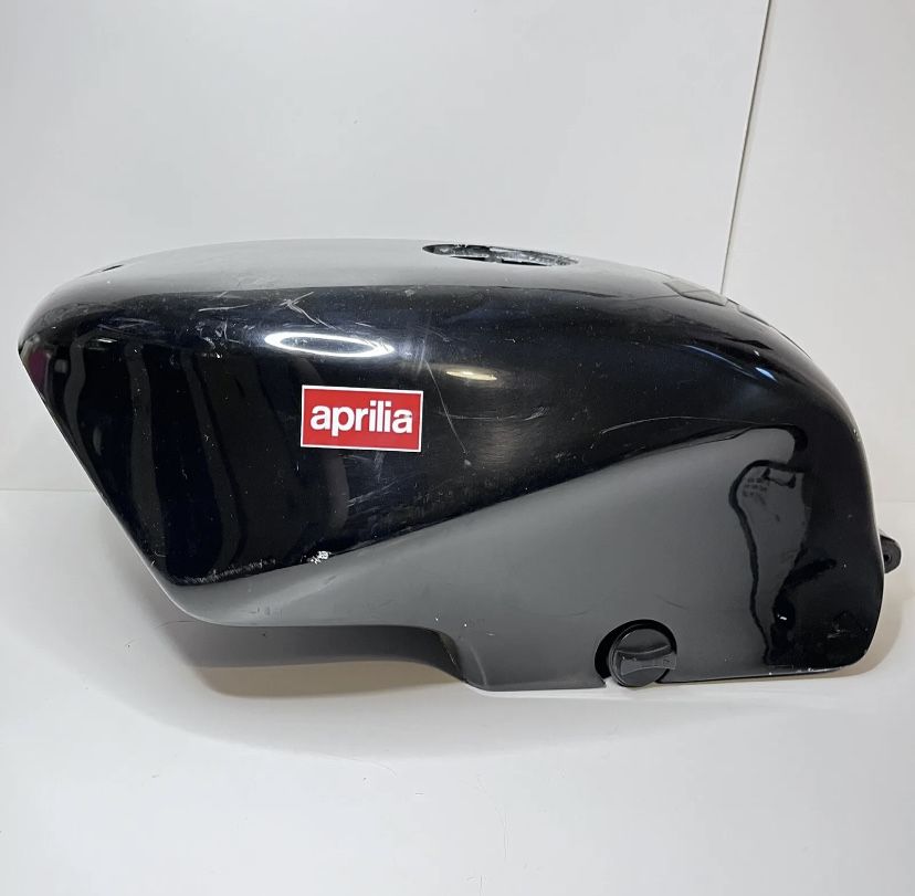 Резервоар за Априлия РС - Tank for Aprillia RS 99-2005