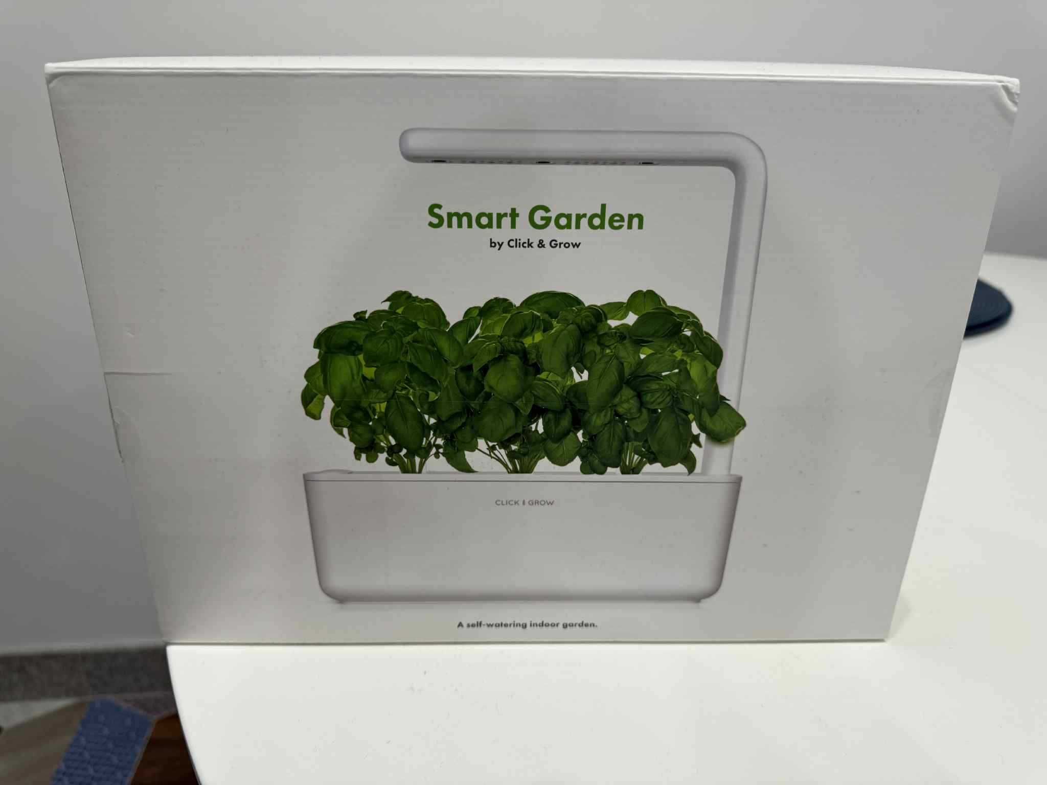 Smart Garden 3 – Чисто нов, подарък от томбола (150 лв.)
