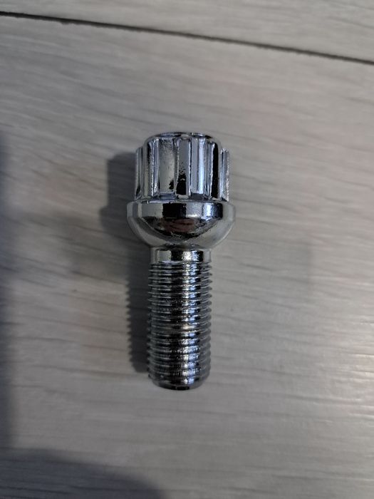 Секретни болтове за VAG