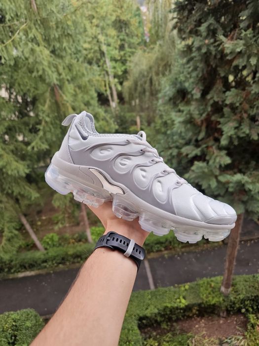 Nike Air VaporMax Plus 43