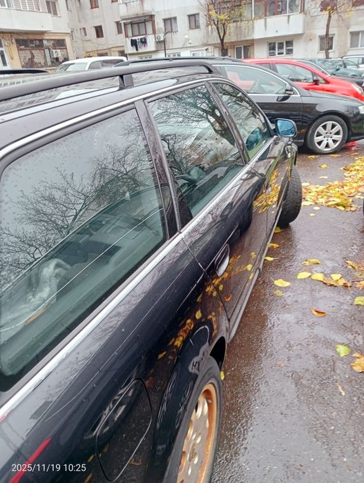 Vând Audi A6 din 1999