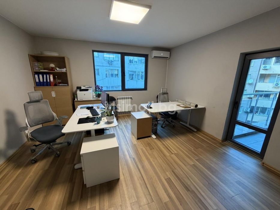 Продава четиристаен, €454000, 169кв.м. в Хиподрума