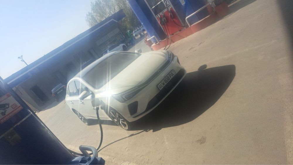 Rising ER6 elektromobile car
