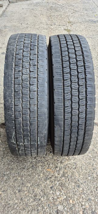 8 anvelope iarna Bridgestone 295/80/22,5.Pretul este pe bucata