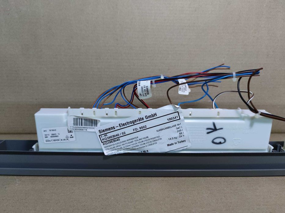 placa electronica Combina frigorifica Siemens KG39EBI40 / C155
