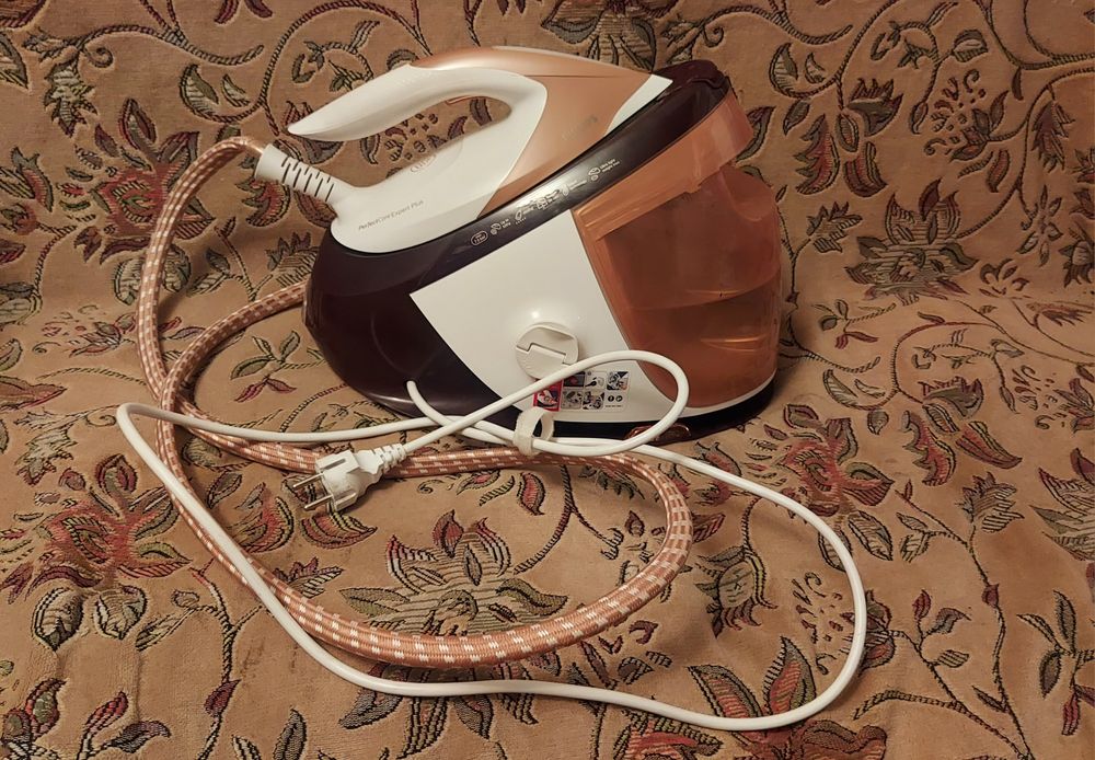 Парогениратор Phillips perfect Care Expert plus