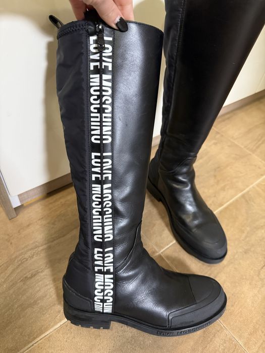Ботуши Love Moschino