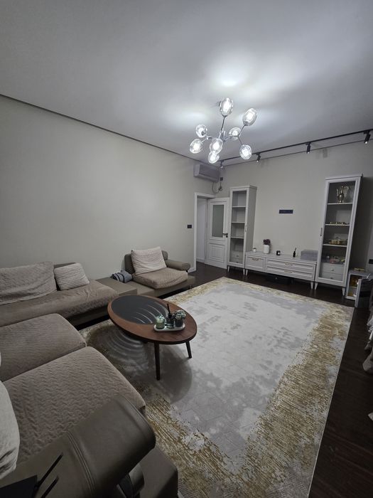 Мир-абад ,саракулка 10 ком 9 сот