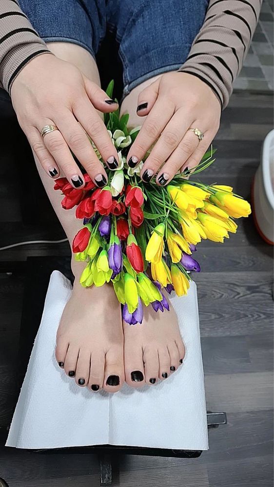Маникюр, педикюр+хна 100 000 . Manikyur xna 100 ming