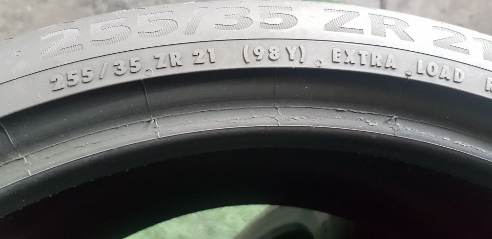 Anvelope 2x255 35 21 continental dot 21 mm 5.3