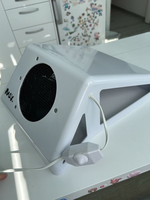 Прахоуловител за маникюр