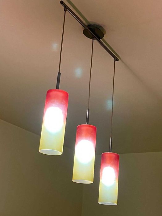 lustre moderne cu 1 brat sau 3 brate - pret 50-200 lei