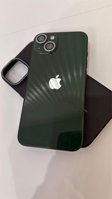 Продам Apple 13 256