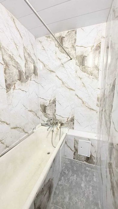 Продаётся люкс 3-комнатная квартира, 2 этаж, Согдиана, рядом мечеть!!