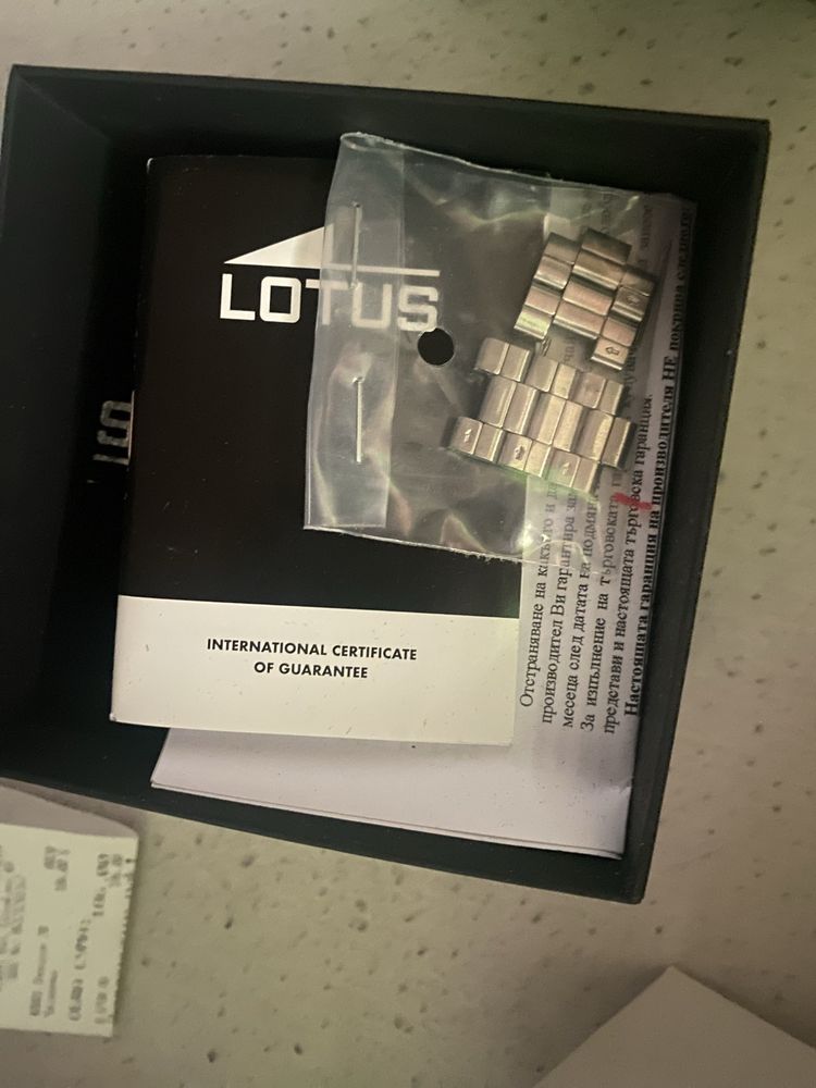 Часовник Lotus Оригинален Почти не носен