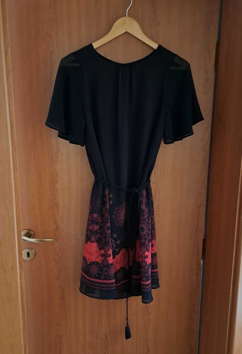 Desigual - нежна рокля xs