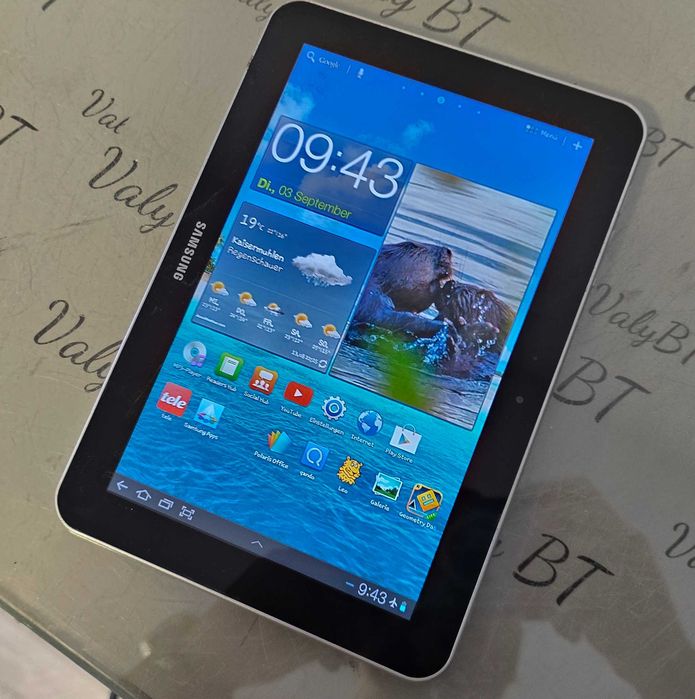 Tableta Samsung GT-P7300 - 9 inch - functionala impecabila