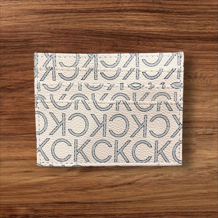 Portofel Calvin Klein de carduri