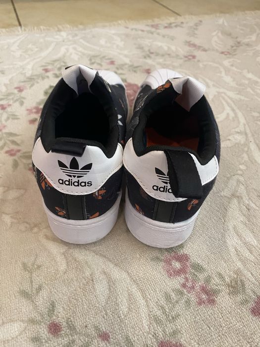 Детски маратонки “Adidas” 33номер