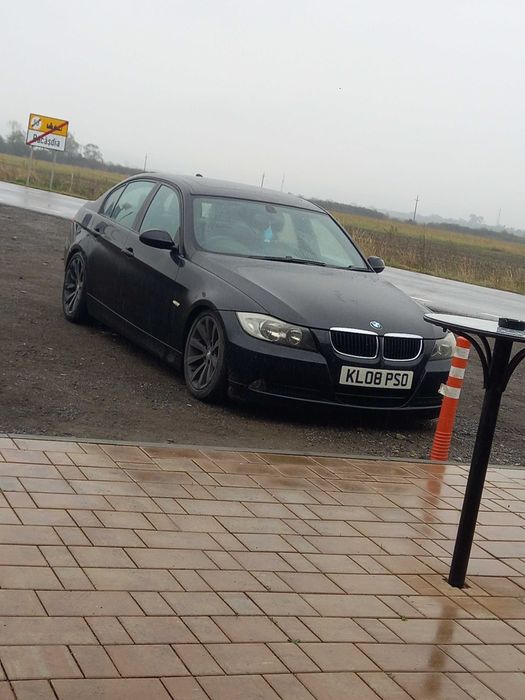 Vand  sau schimb bmw 320 volan pe dreapta motor 20i benzina 177 cp