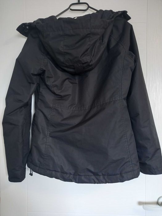 Geacă sport de femei H&M, marime 38