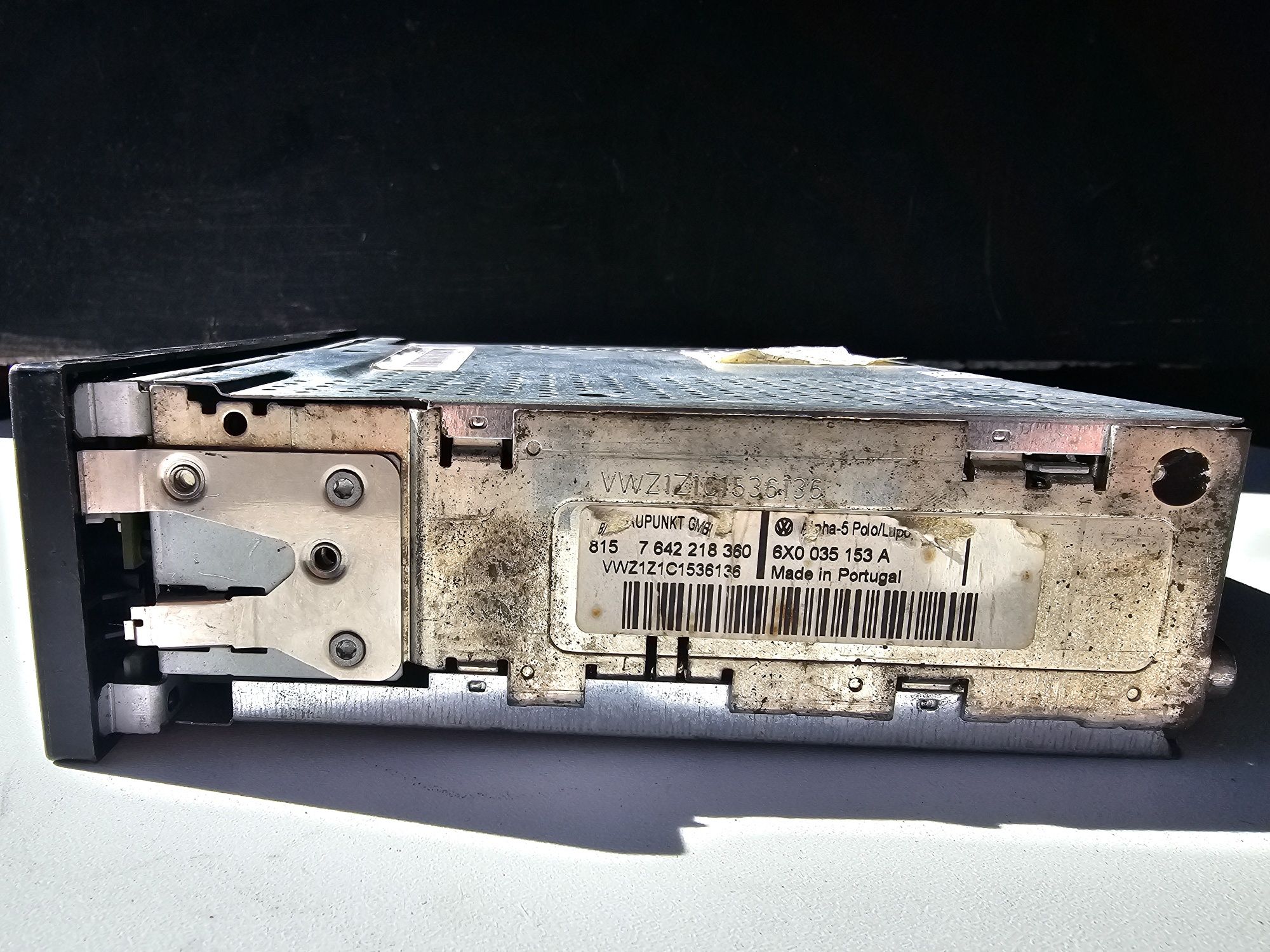 Casetofon Blaupunkt Alpha 5 original Volkswagen Golf 4 / Polo 9N / Lup