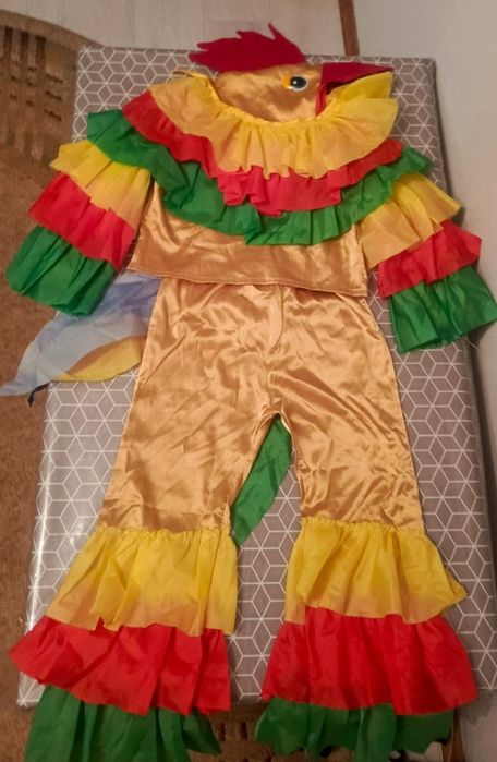 Продам детский костюм